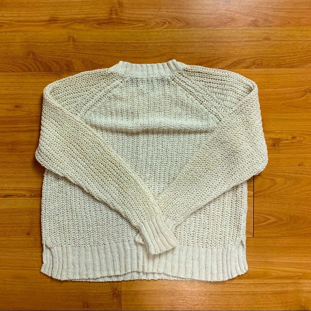 Soft Knitted Sweater - Picture 2 of 3
